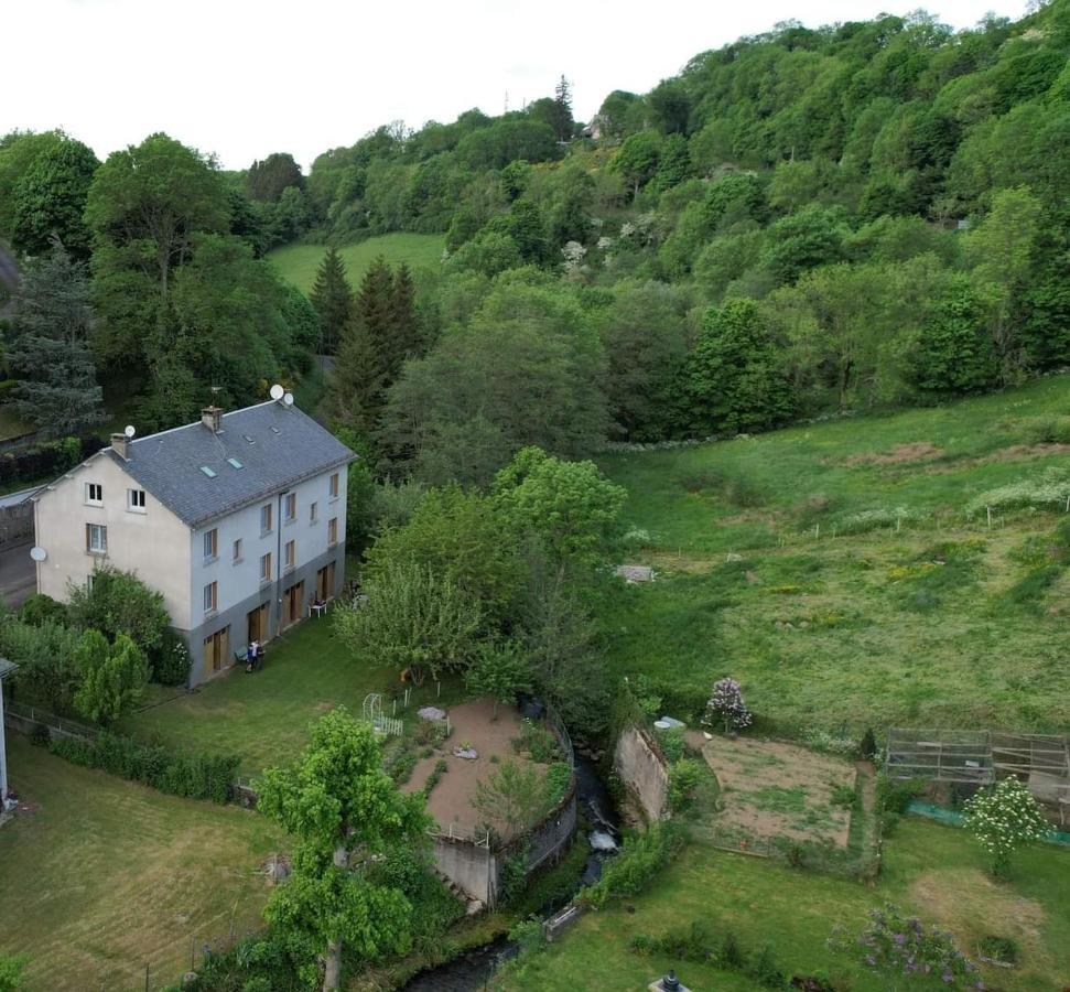 Rose, 4 Pers. Villa Saint Antoine, Orcival, Sancy 외부 사진